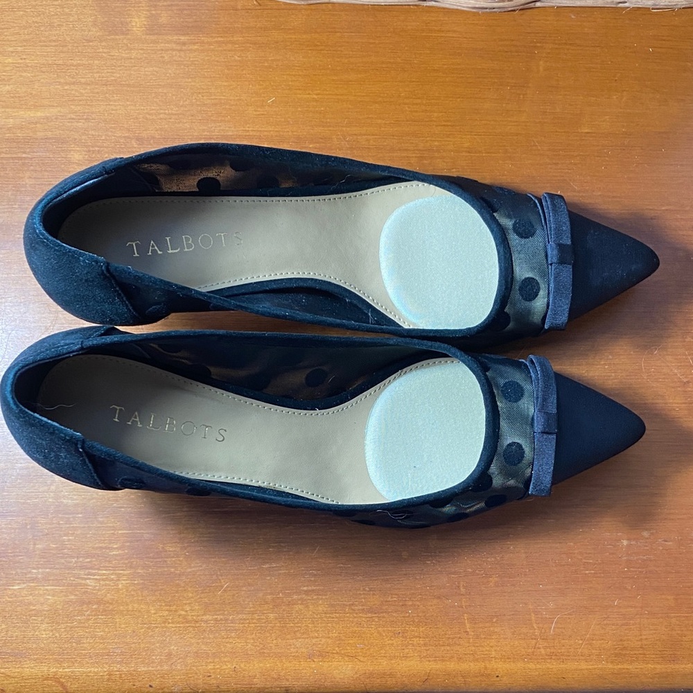Talbots Black Polka Dot Mesh and Suede Kitten Heels - Picture 2 of 2